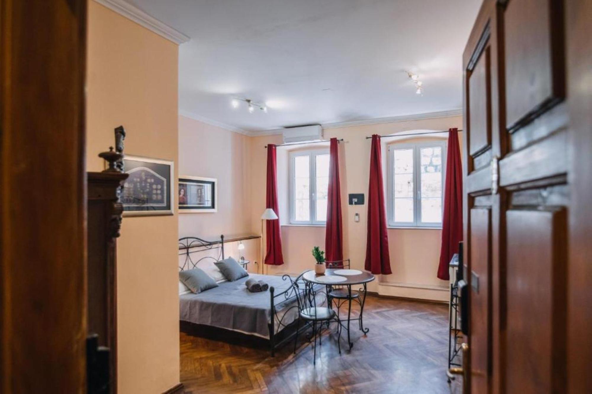Amoret Apartments Дубровник Екстериор снимка